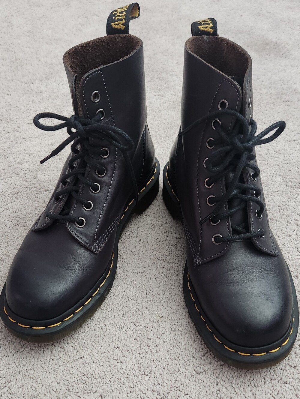 Dr Martens 1460 Pascal 8 Eye Boots, Black, Size L8/M7, EUC